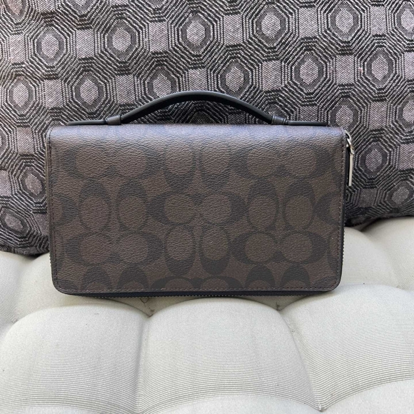 Coach Bags Nwt Coach Double Zip Travel Organizer In Signature